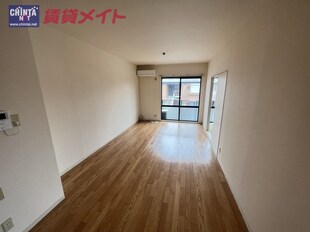 伊勢中川駅 徒歩10分 2階の物件内観写真